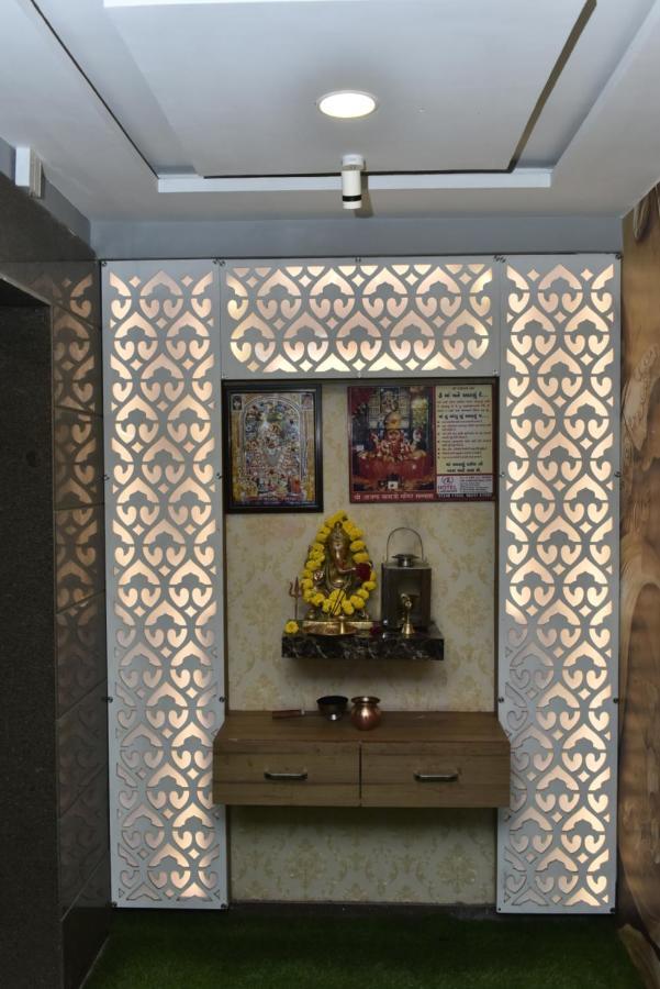 אחמדאבאד Hotel Royal King By Sky Stays מראה חיצוני תמונה